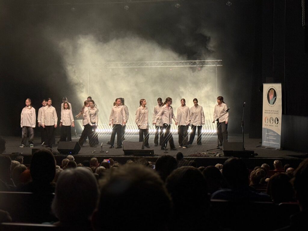 Rozwijają młodych przez...teatr i sztukę Radio Zachód - Lubuskie