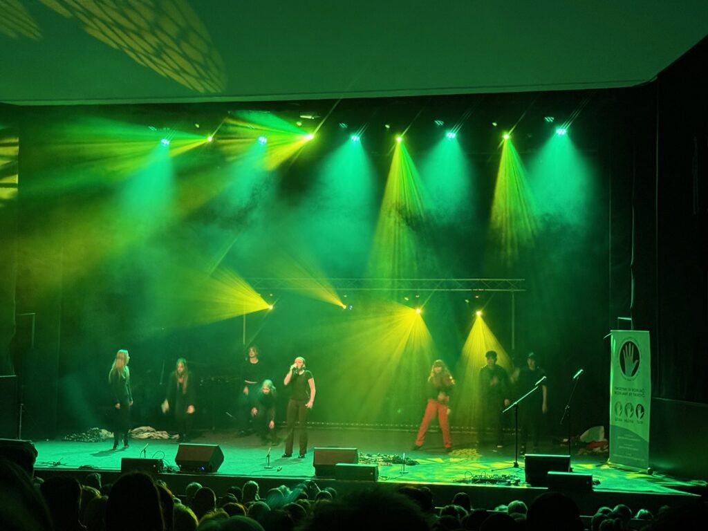 Rozwijają młodych przez...teatr i sztukę Radio Zachód - Lubuskie