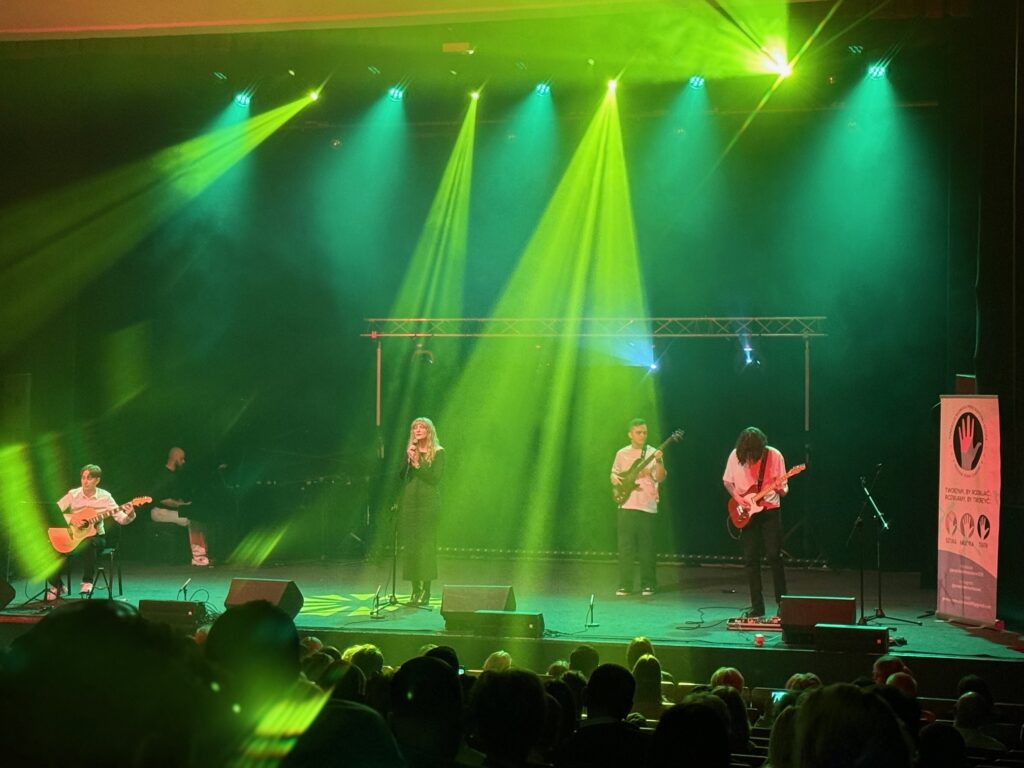 Rozwijają młodych przez...teatr i sztukę Radio Zachód - Lubuskie