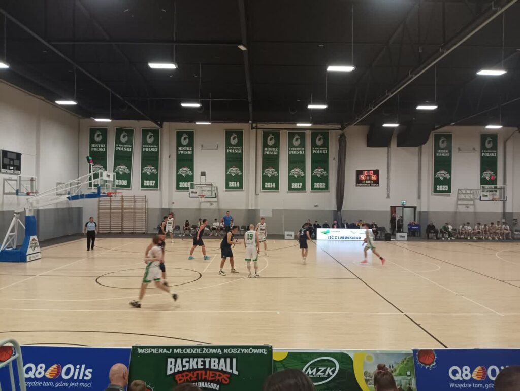 SKM Zastal Zielona Góra przegrał z Sudetami Jelenia Góra SKM Zastal Zielona Góra przegrał z Sudetami Jelenia Góra Radio Zachód - Lubuskie