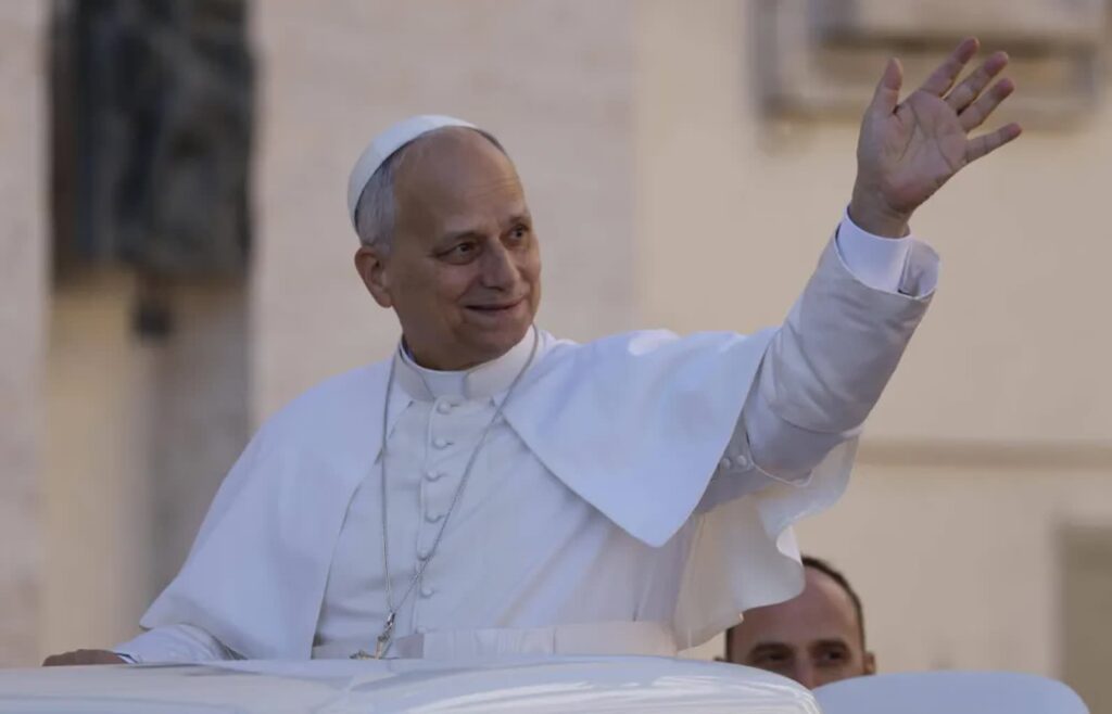 Papież Leon XIV Fot. PAP/EPA/FABIO FRUSTACI