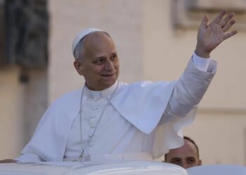 Papież do Polaków: waszemu narodowi zaświtała jutrzenka niepodległości 17 Papież Leon XIV Fot. PAP/EPA/FABIO FRUSTACI