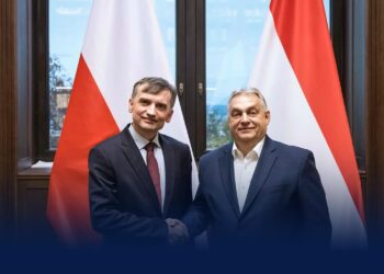 Radni sejmiku o sprawie Zbigniewa Ziobry 12 Zbigniew Ziobro przebywa obecnie w Budapeszcie. Na zdjęciu z Viktorem Orbanem (FB/orbanviktor)