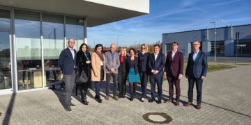 Spółka "SubBus" kupuje autobusy elektryczne 11 Umowa - SubBus