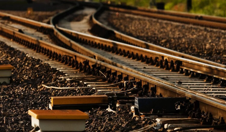 Dwie atrapy ładunków wybuchowych na torach w Lubuskiem 9 Dwie atrapy ładunków wybuchowych na torach w Lubuskiem Radio Zachód - Lubuskie