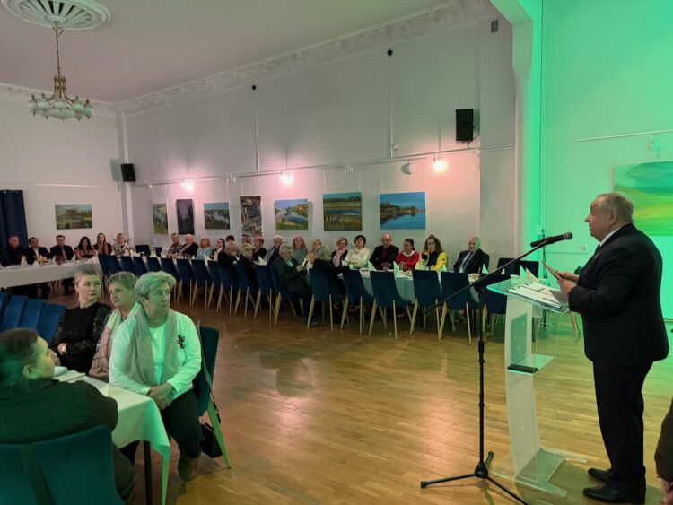 W Santoku mówili o dziedzictwie Kresów Wschodnich Radio Zachód - Lubuskie