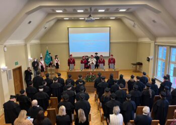 Uniwersytet Zielonogórski ma nowych doktorów i doktorów habilitowanych Radio Zachód - Lubuskie