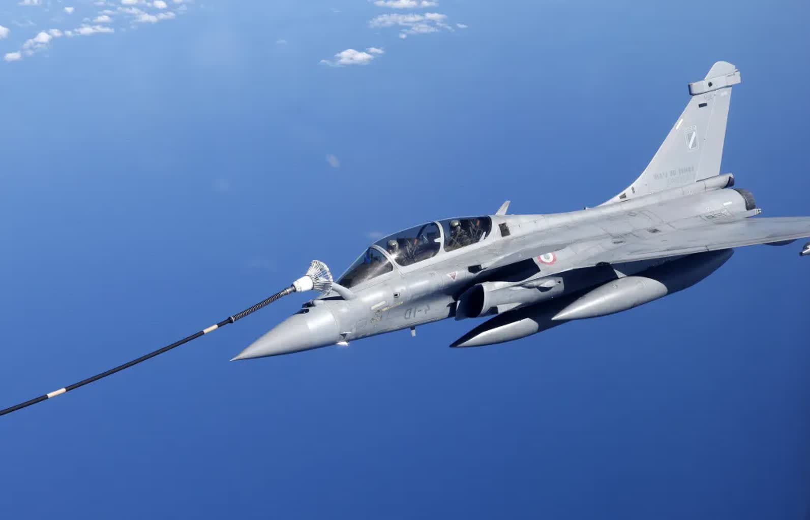 Lotniskowiec Royal Navy i jego myśliwce F-35 oddane pod dowództwo NATO