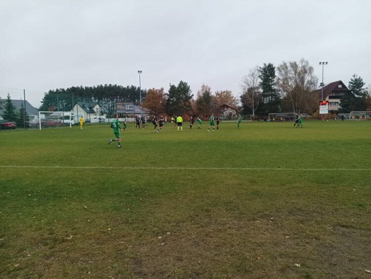 Klasa okręgowa: Zorza przyćmiła Tęczę 9 Klasa okręgowa: Zorza przyćmiła Tęczę Radio Zachód - Lubuskie