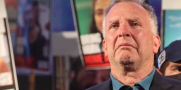 Wysłannik prezydenta USA Donalda Trumpa Steve Witkoff Fot. PAP/EPA/ABIR SULTAN