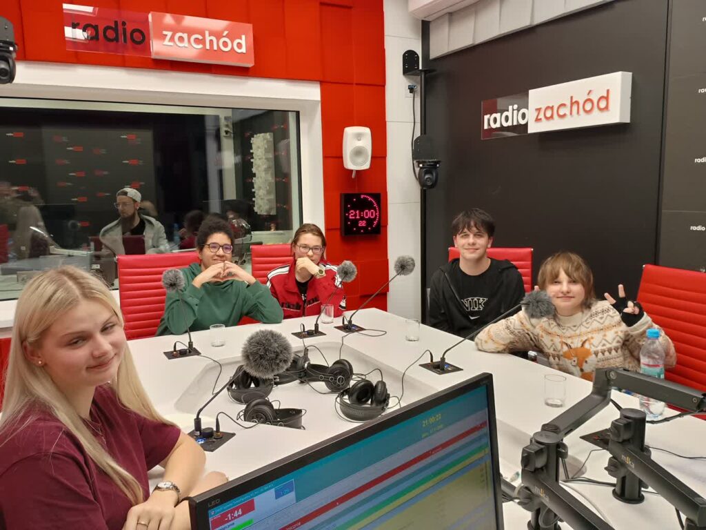 Młodzież o tolerancji i akceptacji Młodzież o tolerancji i akceptacji Radio Zachód - Lubuskie