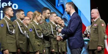 fot: PAP/Paweł Supernak