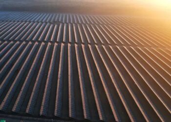 Co dalej z gorzowską elektrownią słoneczną? 17 Co dalej z gorzowską elektrownią słoneczną? Radio Zachód - Lubuskie