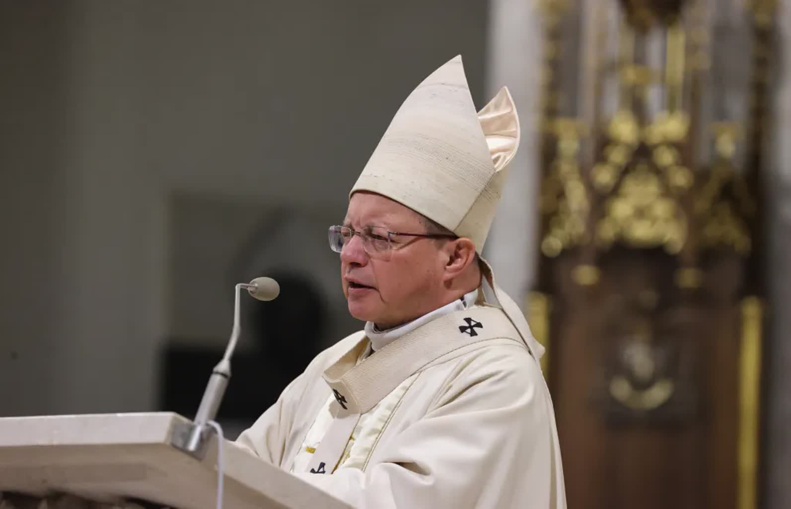 Papież Leon XIV wyrusza w pierwszą zagraniczną podróż. Odwiedzi dwa kraje