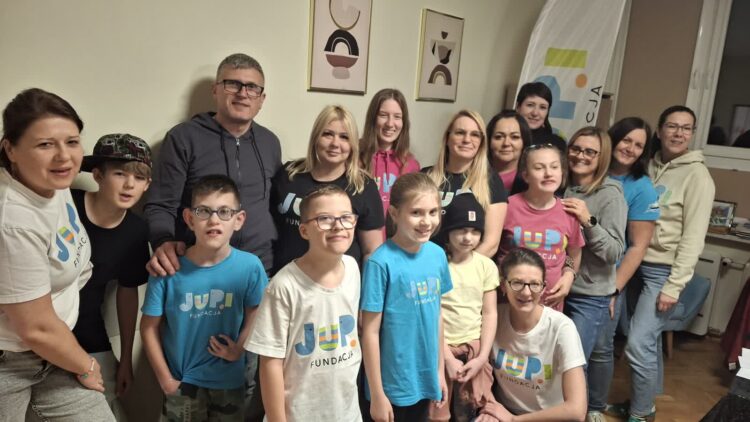 „Miejsce gdzie nikt nie jest sam”- posłuchaj reportażu Moniki Bartkowicz-Krzysztof 9 „Miejsce gdzie nikt nie jest sam”- posłuchaj reportażu Moniki Bartkowicz-Krzysztof Radio Zachód - Lubuskie