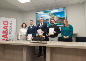 Jest umowa na przebudowę ul. Waryńskiego.W marcu początek prac 11 Jest umowa na przebudowę ul. Waryńskiego.W marcu początek prac Radio Zachód - Lubuskie