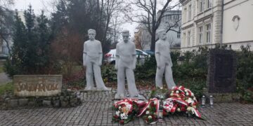 Zielonogórskie obchody 44. rocznicy wprowadzenia stanu wojennego Radio Zachód - Lubuskie