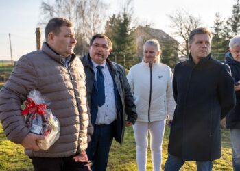 Budowa boiska w Borowie Wielkim Radio Zachód - Lubuskie