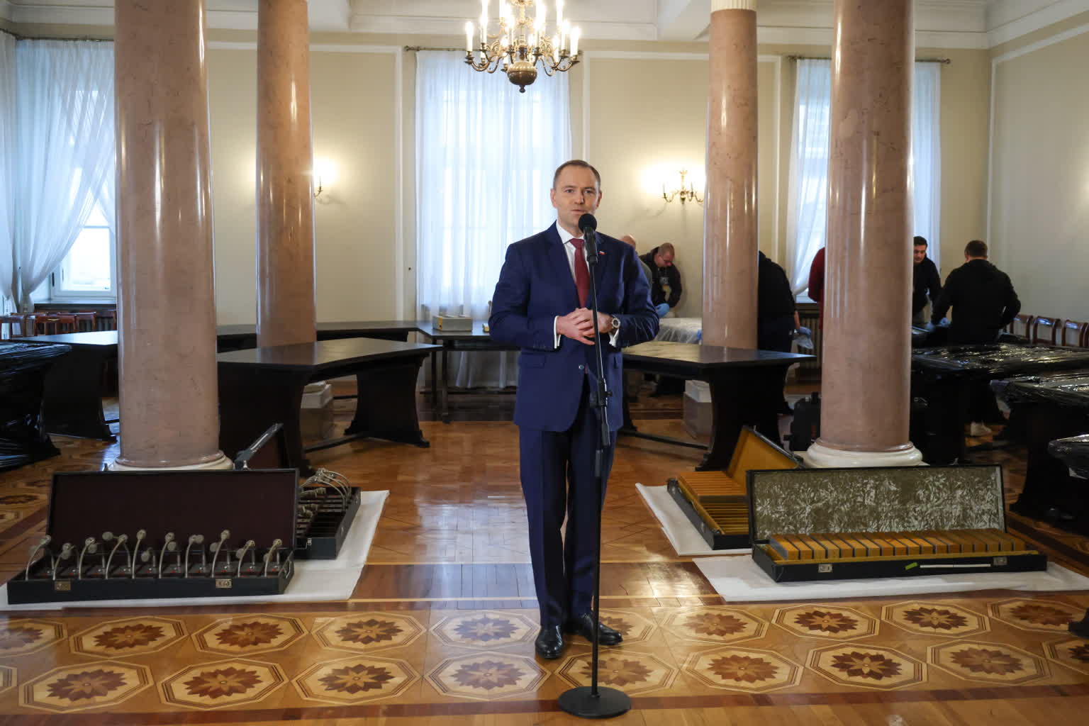 Politycy podzieleni ws. decyzji prezydenta o Okrągłym Stole