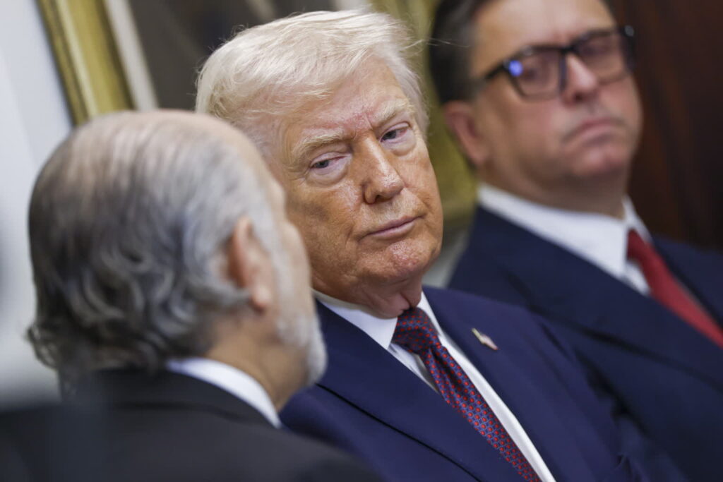 PAP/EPA/WILL OLIVER / POOL