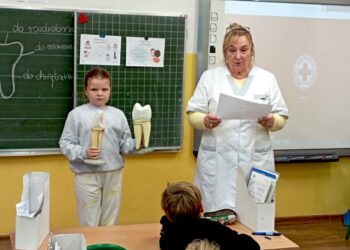 Pielęgniarki w gubińskich szkołach 11 fot. Zespół Szkół we Fromborku