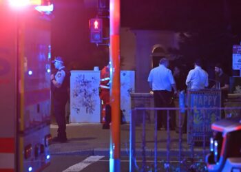 Atak w Sydney. Fot. EPA/MICK TSIKAS