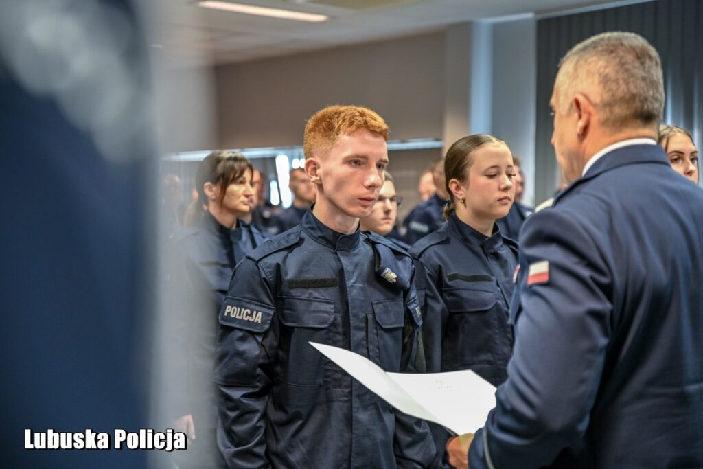 49 nowych funkcjonariuszy w lubuskiej policji Radio Zachód - Lubuskie