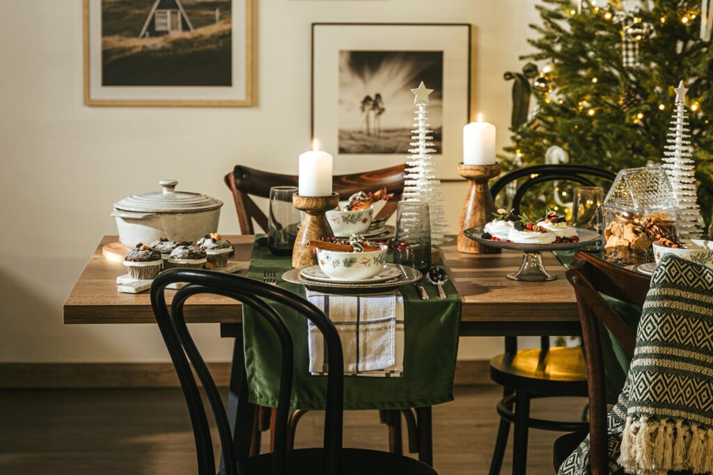 Stoły rozkładane do małych pomieszczeń: te modele pomieszczą Twoich gości podczas wigilijnej kolacji Stoły rozkładane do małych pomieszczeń: te modele pomieszczą Twoich gości podczas wigilijnej kolacji Radio Zachód - Lubuskie