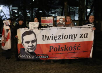 BIAŁYSTOK AKCJA SOLIDARNOŚCI Z ANDRZEJEM POCZOBUTEM. Fot. PAP/Artur Reszko