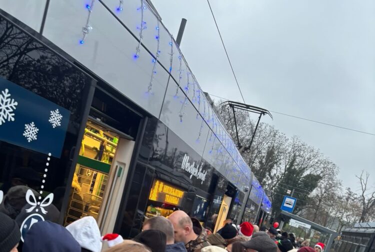 Mikołajkowy tramwaj wyjechał na ulice Gorzowa Radio Zachód - Lubuskie