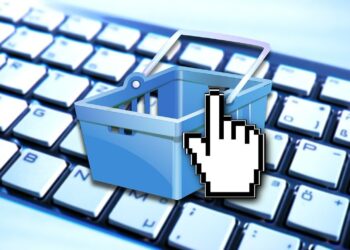 Uważaj, jak i komu płacisz za zakupy w sieci 13 Uważaj, jak i komu płacisz za zakupy w sieci Radio Zachód - Lubuskie