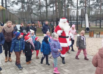 Święty Mikołaj odwiedził kąpielisko H2Ochla Radio Zachód - Lubuskie