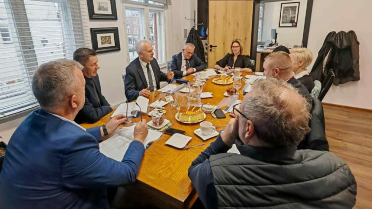 Publiczny transport w powiecie świebodzińskim 9 fot. Starostwo Powiatowe w Świebodzinie