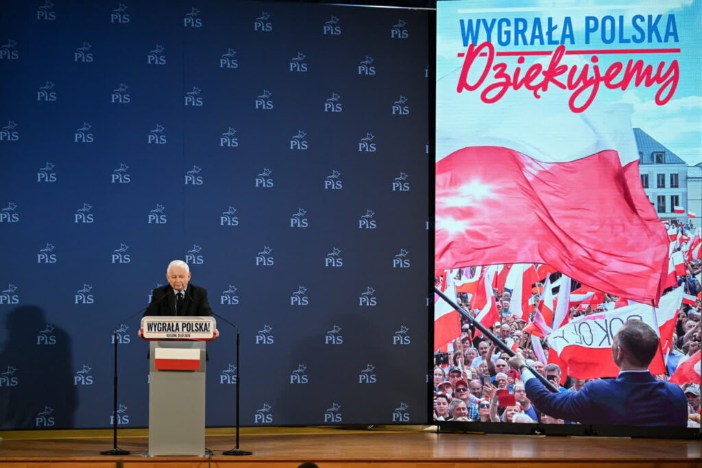 Walki w PiS. Zbierają podpisy, by usunąć Jacka Kurskiego PAP/Wojciech Szubartowski