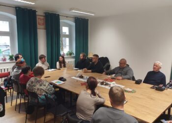 Młodzi zielonogórzanie tworzą aplikację dla osób z niepełnosprawnościami 16 Młodzi zielonogórzanie tworzą aplikację dla osób z niepełnosprawnościami Radio Zachód - Lubuskie