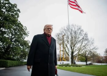 Trump rozmawiał z Maduro. Miał mu postawić ultimatum. "Nie chcę tego komentować" 13 Donald Trump, fot. PAP/EPA/BLOOMBERG POOL/ RAEME SLOAN / POOL