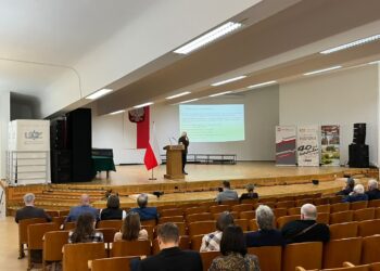 Konferencja “Społeczeństwo, administracja, dziedzictwo – 80 lat Ziemi Lubuskiej” 12 Konferencja “Społeczeństwo, administracja, dziedzictwo – 80 lat Ziemi Lubuskiej” Radio Zachód - Lubuskie