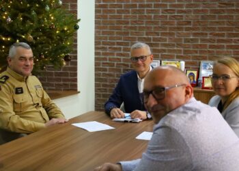 Dotacja dla powiatu nowosolskiego na obronność 10 Dotacja dla nowosolskiego starostwa