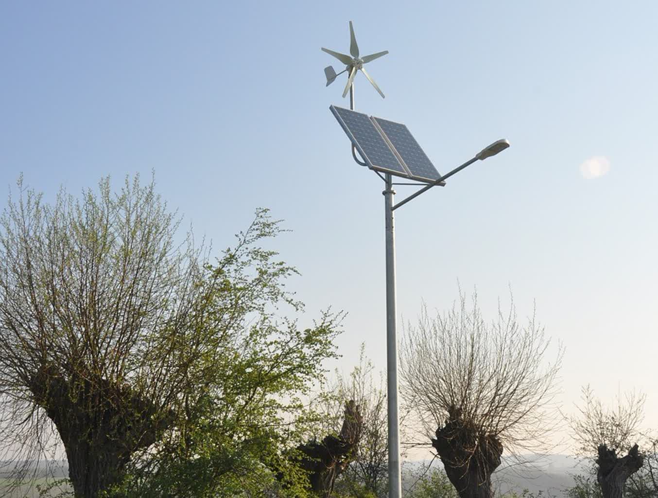 Nowe lampy w żarskiej gminie