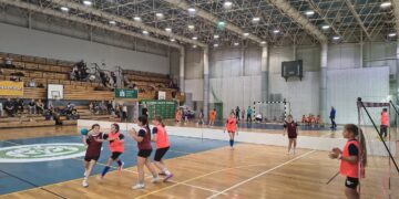 Świetnie się bawili nie licząc bramek i punktów fot. Jakub Lesiński