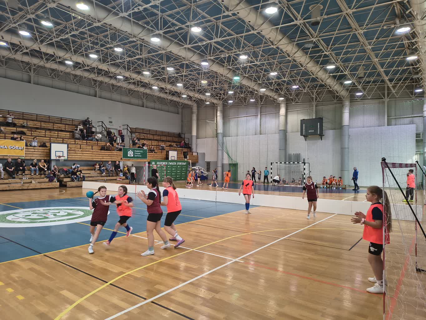 Świetnie się bawili nie licząc bramek i punktów