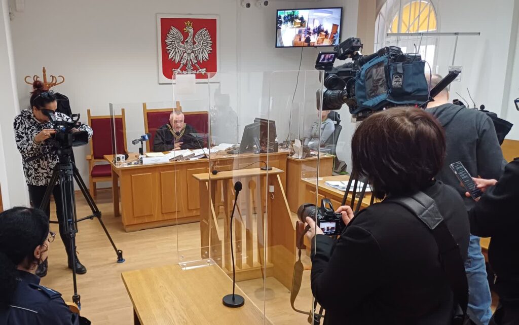 Sąd: były marszałek winny kolizji na drodze S3 2 Ogłoszenie wyroku ws. kolizji na drodze S3 z udziałem Marcina Jabłońskiego (fot. Piotr Bakselerowicz)