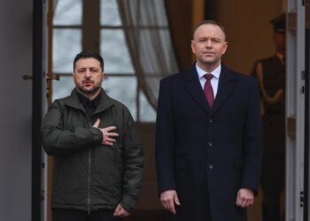 Prezydent Karol Nawrocki oraz prezydent Ukrainy Wołodymyr Zełenski. Fot. PAP/Paweł Supernak