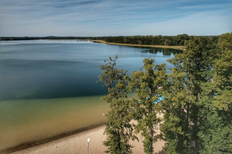 fot. Grzegorz Walkowski - jezioro Szarcz Duży