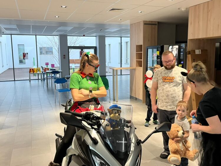 Świąteczna impreza dla mam z dziećmi w CZMiD [ZDJĘCIA] Radio Zachód - Lubuskie