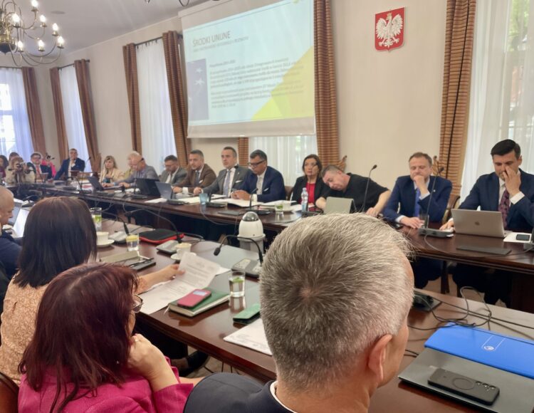 16 grudnia sesja budżetowa w Zielonej Górze – opinie polityków Radio Zachód - Lubuskie