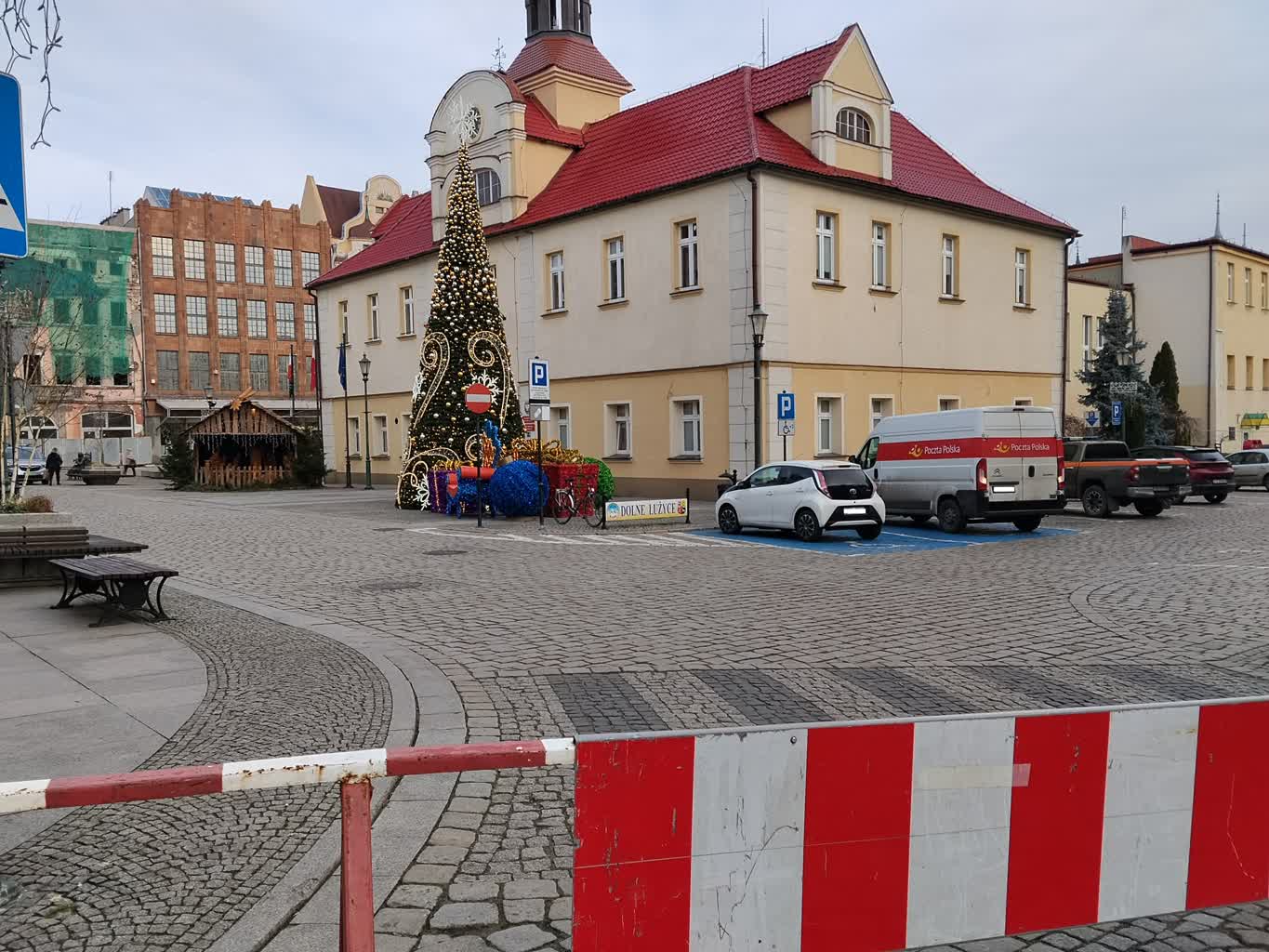 Żarski rynek zamknięty dla ruchu pojazdów