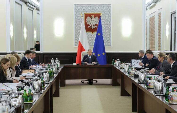 Rząd ponownie przyjmie projekt ustawy o kryptowalutach 9 Posiedzenie rządu. Fot. PAP/Paweł Supernak