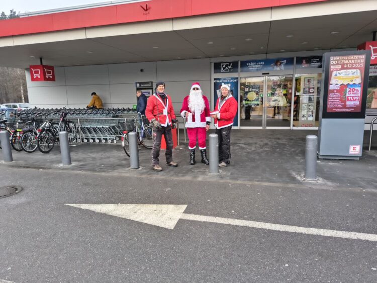 Mikołajkowa kwesta na ulicach Nowej Soli 9 kwesta w Nowej Soli