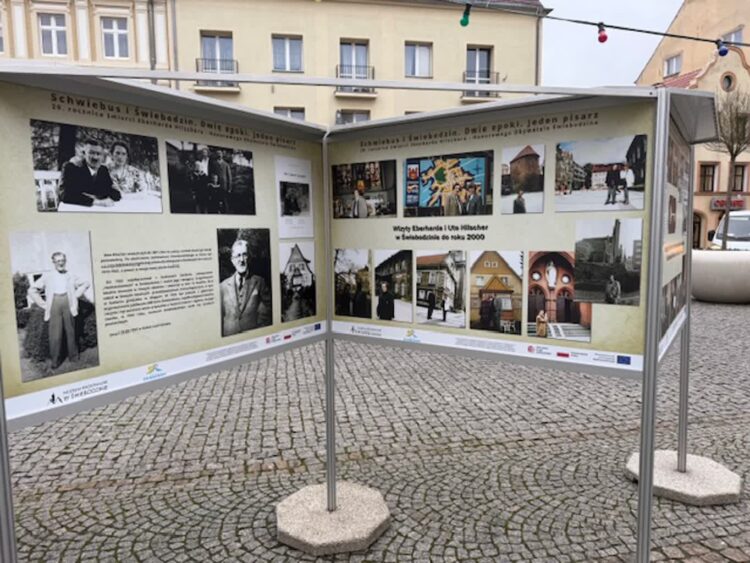 Wernisaż wystawy i nie tylko. Już w piątek w Świebodzinie 9 Wernisaż wystawy i nie tylko. Już w piątek w Świebodzinie Radio Zachód - Lubuskie